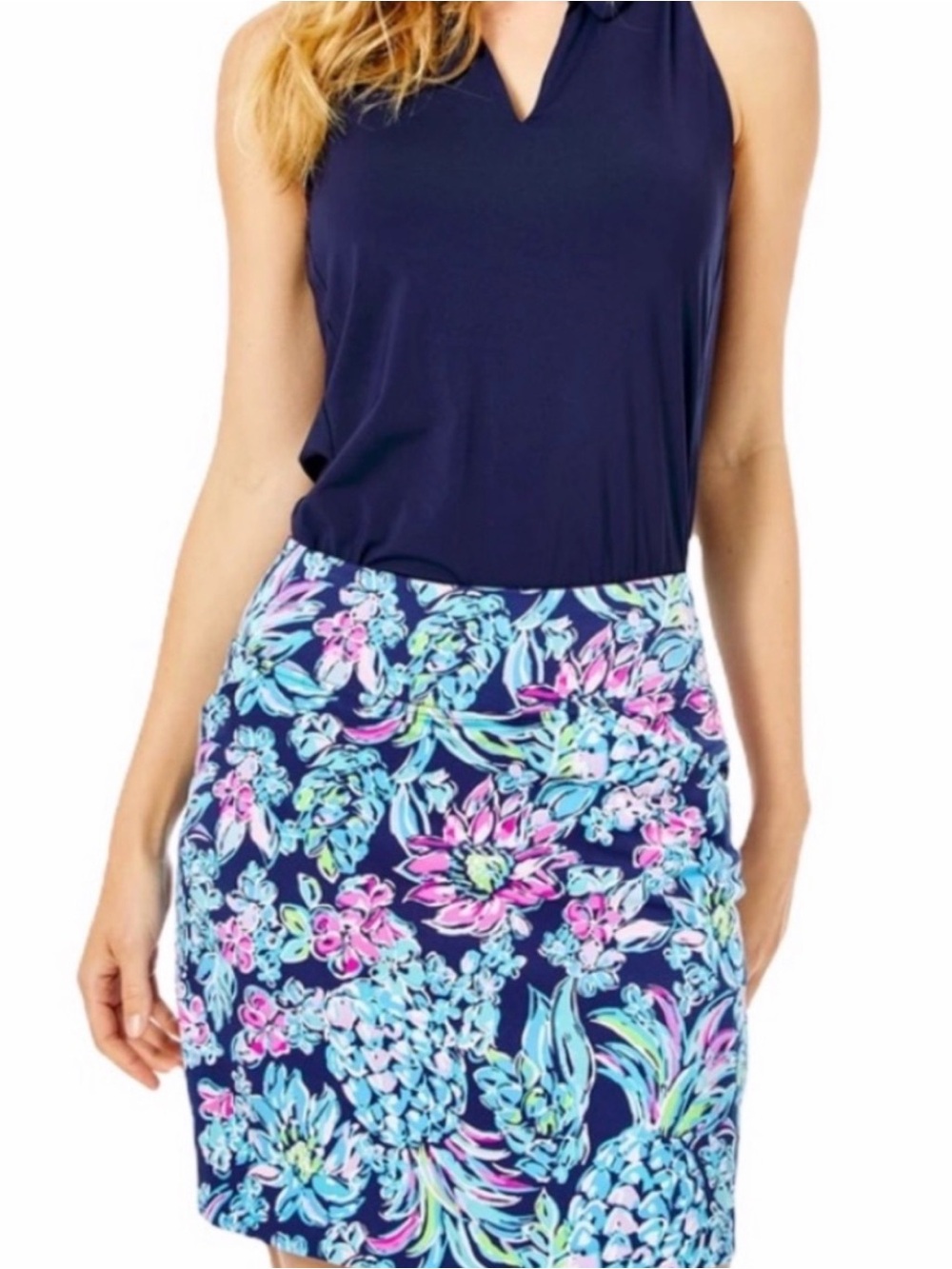 Lilly Pulitzer Monica golf skort UPF 50+ in high tidy navy pineapple paradise 12